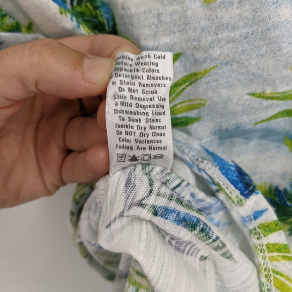 Fresh Produce Palm Tree Tropical Tee Shirt Top USA - Picture 8 of 8